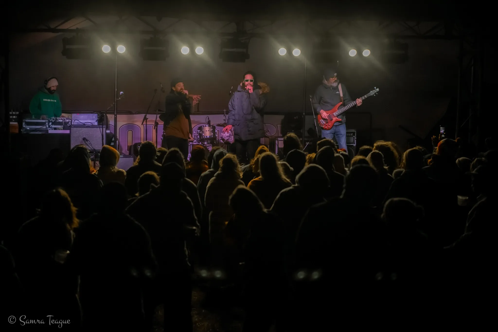 Dougstock 4