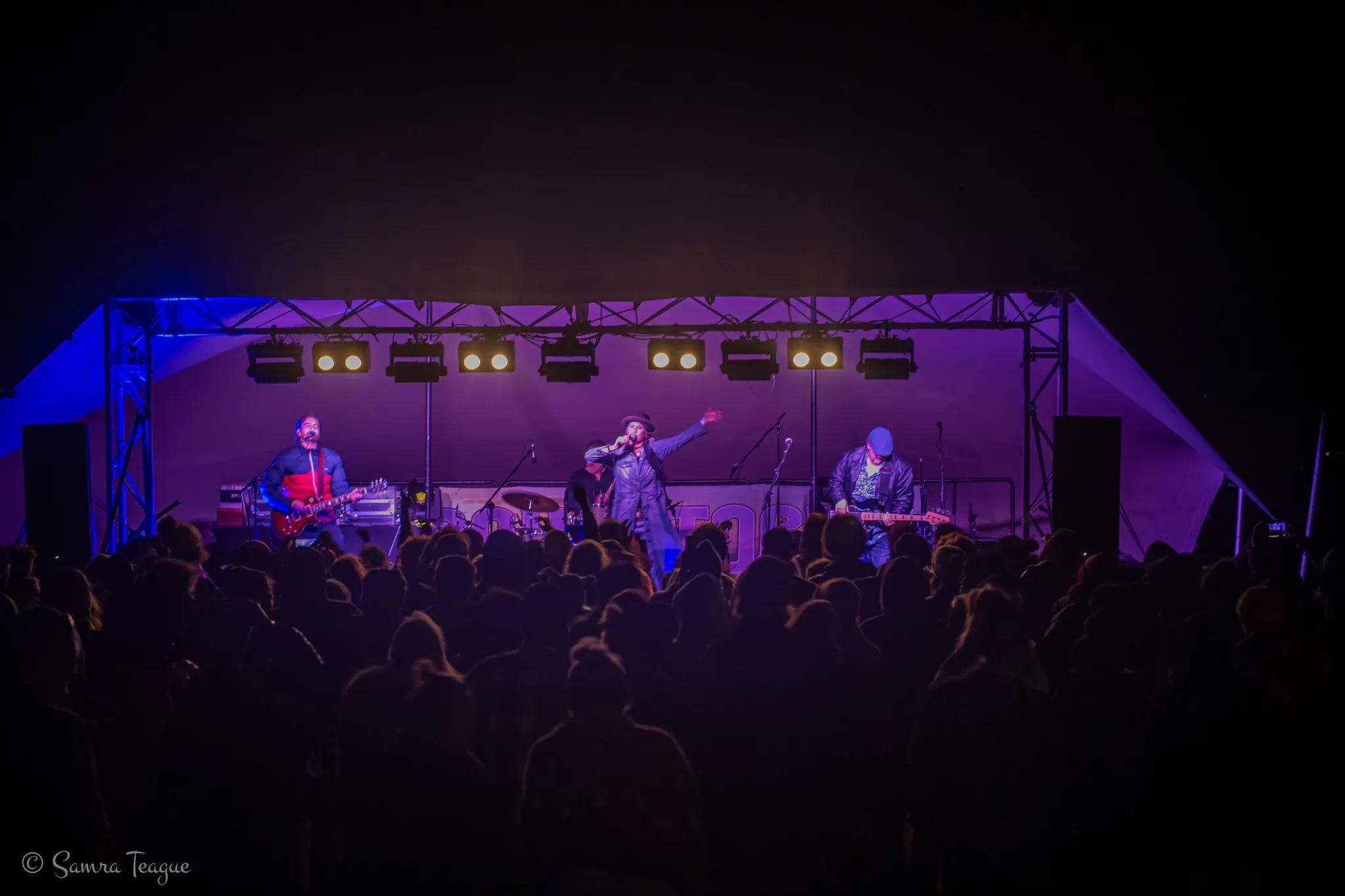 Dougstock 4